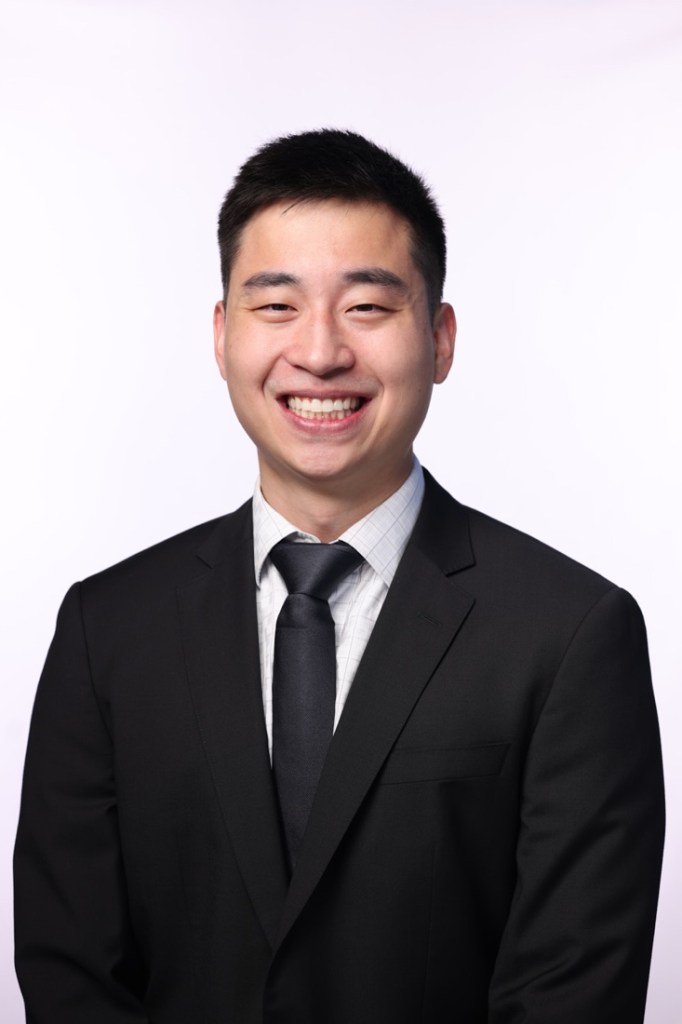 Meet Dr.. Derek Lin